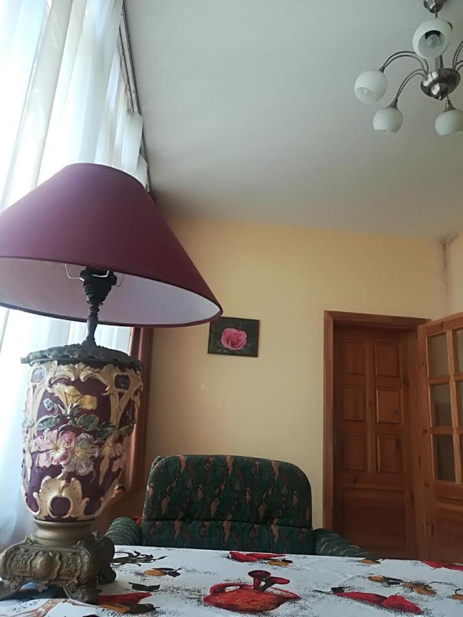 Pumpuri Apartment ยูร์มาลา ภายนอก รูปภาพ